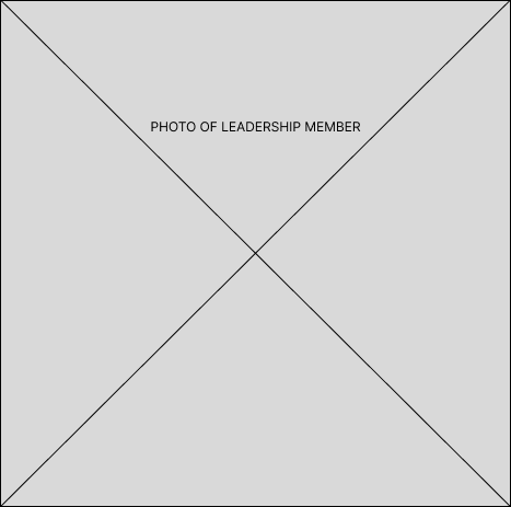 Headshop photograph of Alex